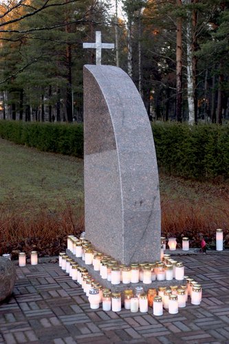 III Hautausmaa III Hautausmaa