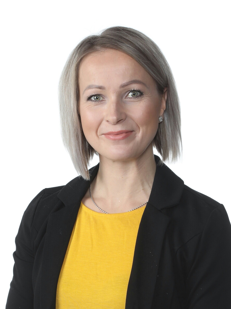 Avaa kuva isommaksi Salmela Meiju (Keskusta).jpg