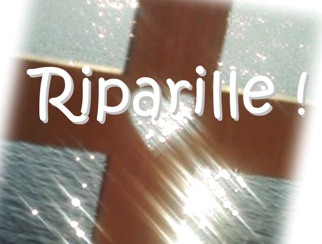 Ripari2022: ilmottautuminen Puinen risti, jossa sydän ja teksti: riparille 2022