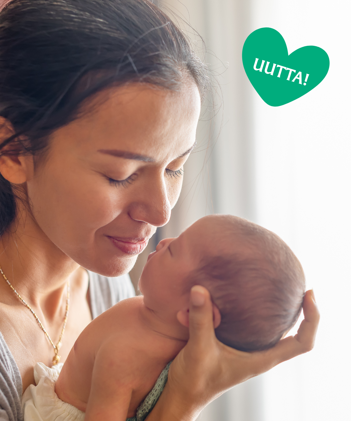 Vauva ja äiti. Sydän jossa lukee UUTTA!